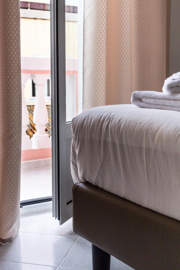 Nue Rooms Cagliari Kültér fotó